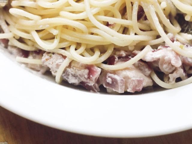 Carbonara Pasta with Smoked Beef Recipe